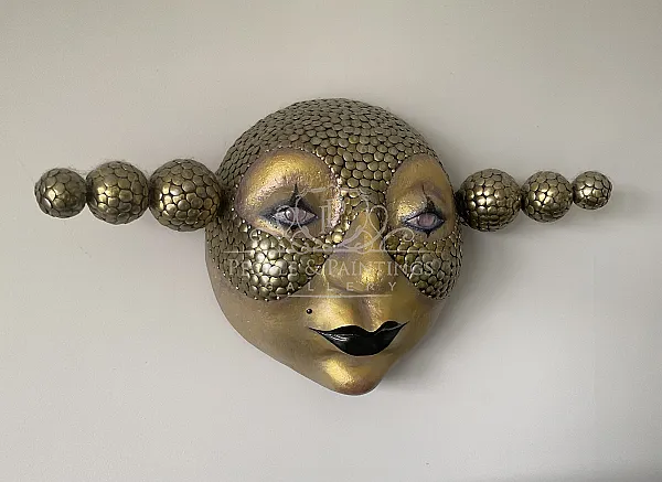 Circus gold protector